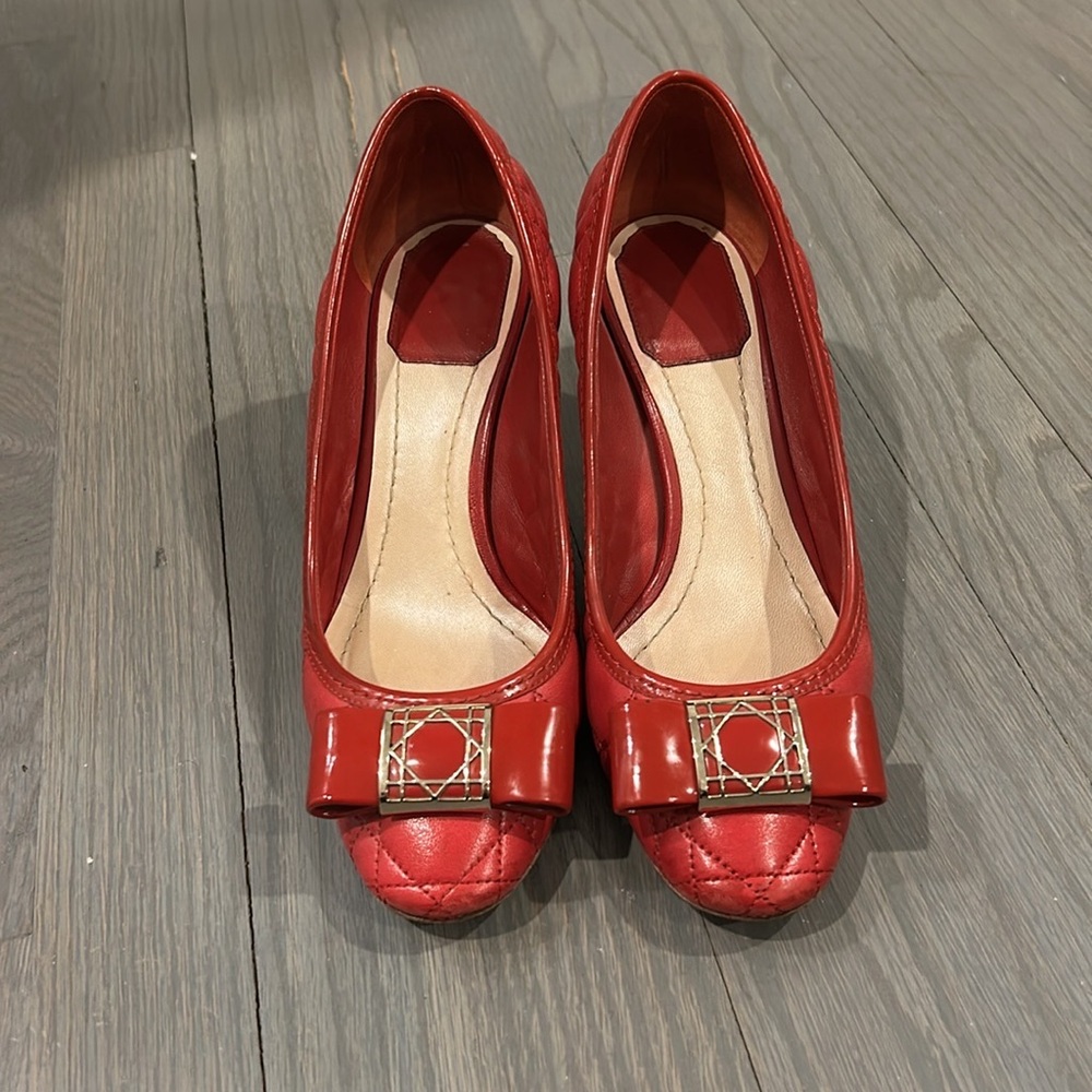 Dior Red Quilted Heels y.
